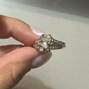 10K natural diamond ring